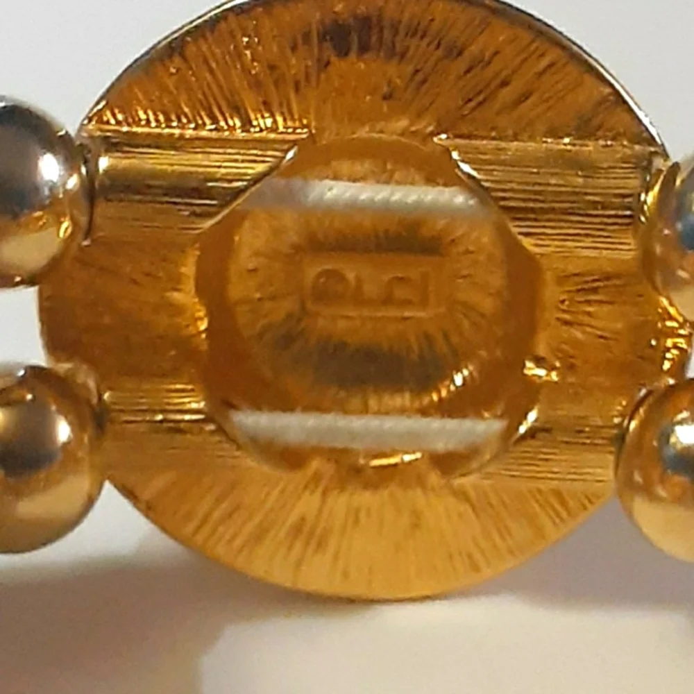 Vtg Liz Claiborne Stretch Bangle Bracelet w/ Nautical Crest - Picture 3 of 3